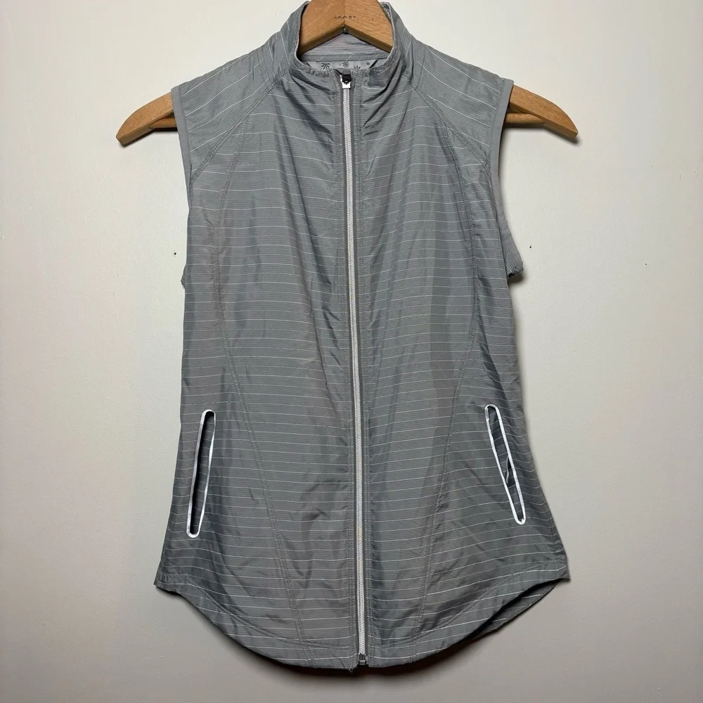 Athleta Jammin' Running Vest Reflective Lightweight Gray Silver Size XS